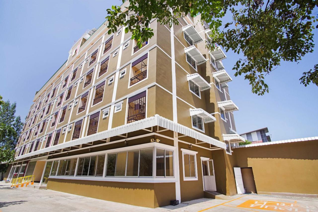 Wises Hotel Ban Bang Phra Esterno foto